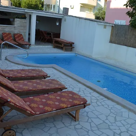 Apartment Tihomir
